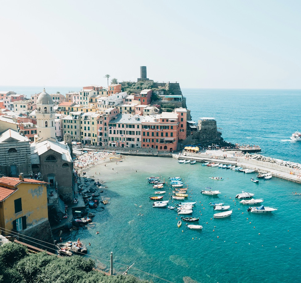 emanuel-haas-LFh6hOMxkI8-unsplash